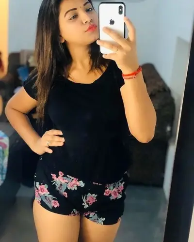 Mundi Escorts