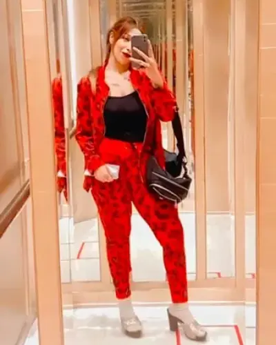 Call Girls Mundi Cash On Delivery